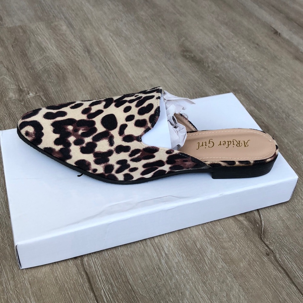 Leopard Mules